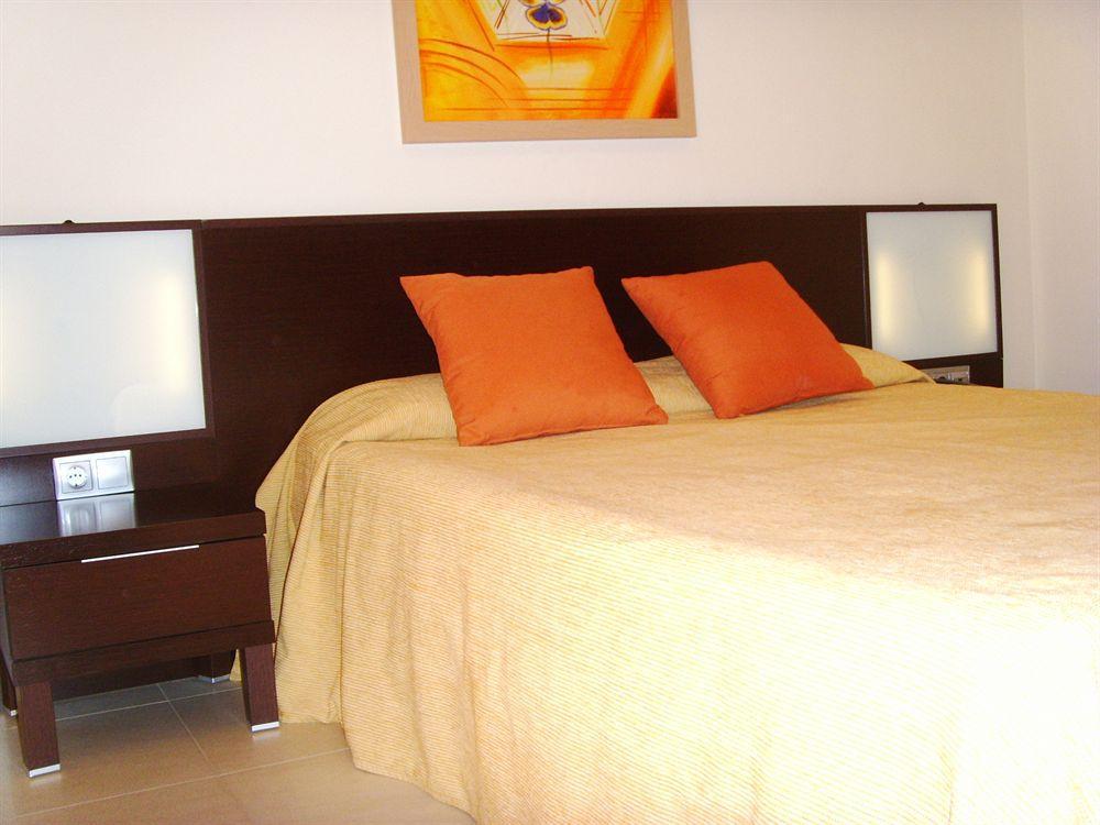 Apartahotel Marina Rey Vera Buitenkant foto